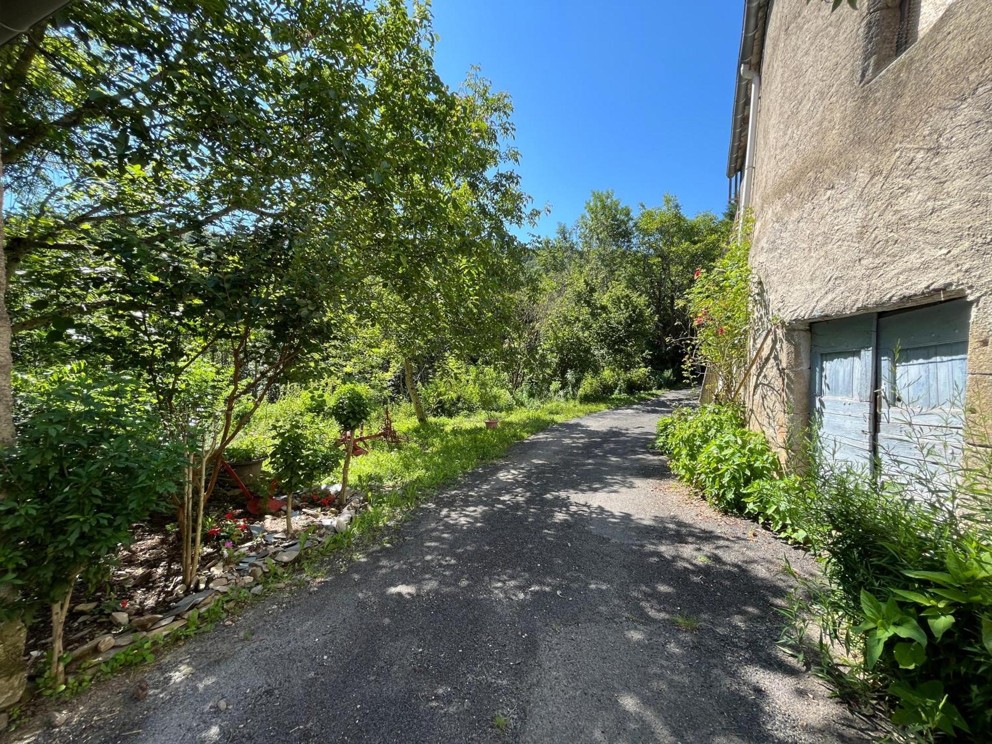 Parenthese En Foret - Lodge Baliveau Le Bez  Exterior photo